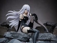 Cargar imagen en el visor de la galería, NieR: Automata Ver1.1a A2 Premium Perching Figure
